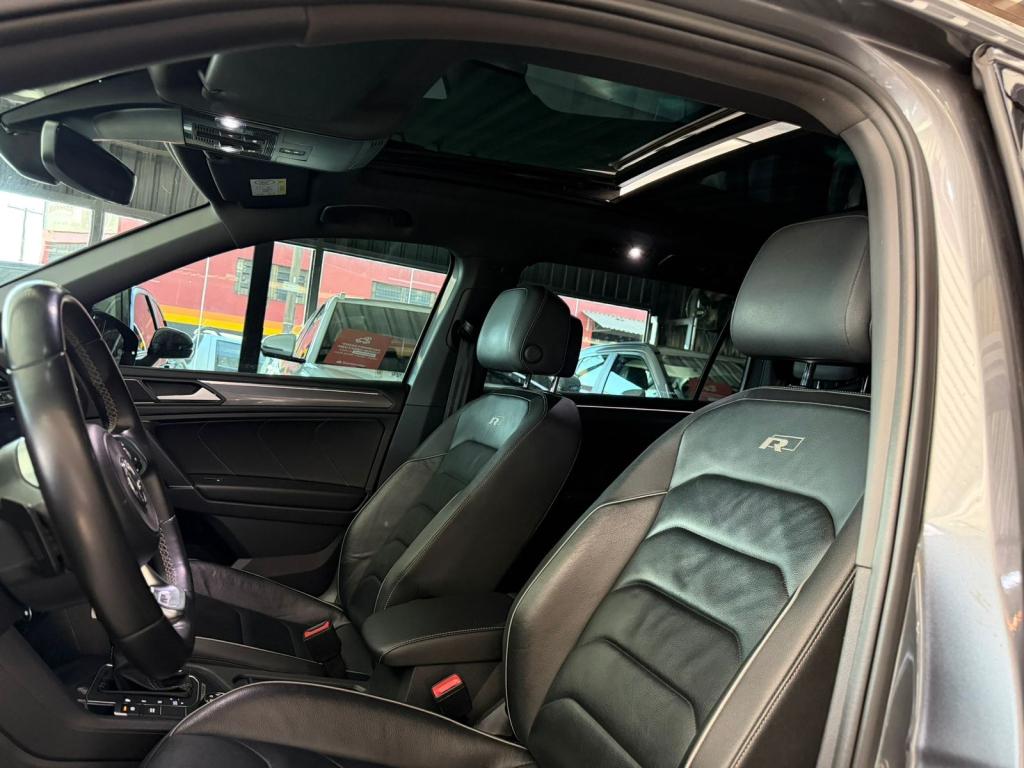 VOLKSWAGEN Tiguan - Foto