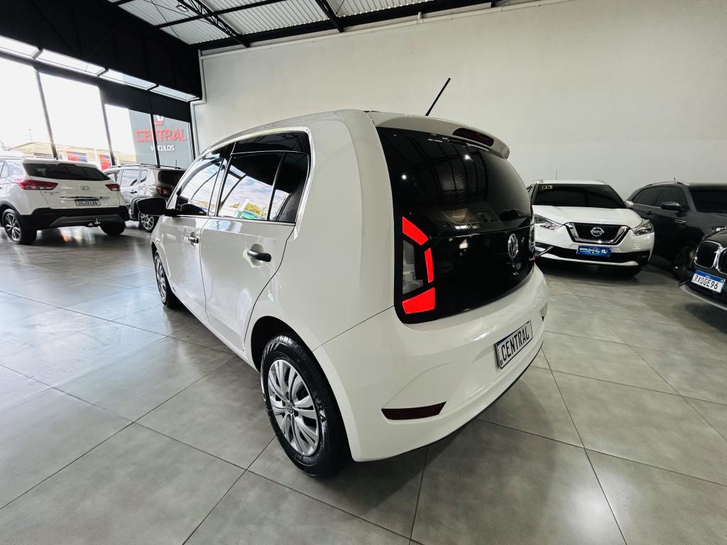 VOLKSWAGEN UP - Foto