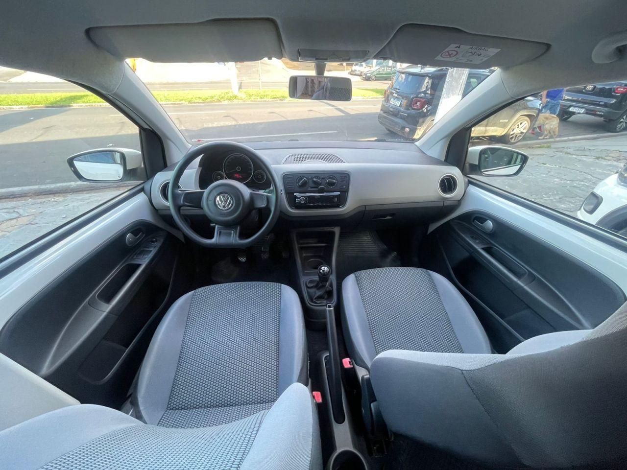 VOLKSWAGEN UP - Foto