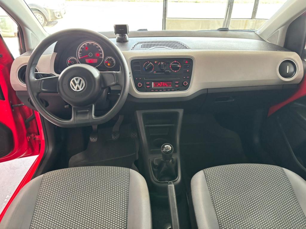 VOLKSWAGEN UP - Foto
