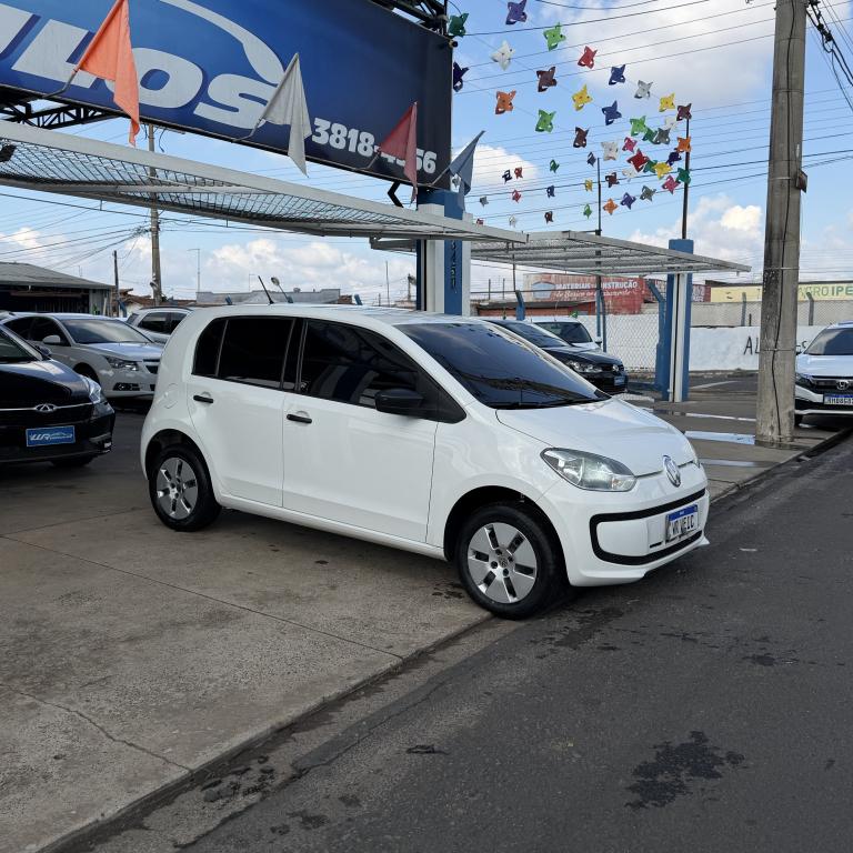 VOLKSWAGEN UP - Foto