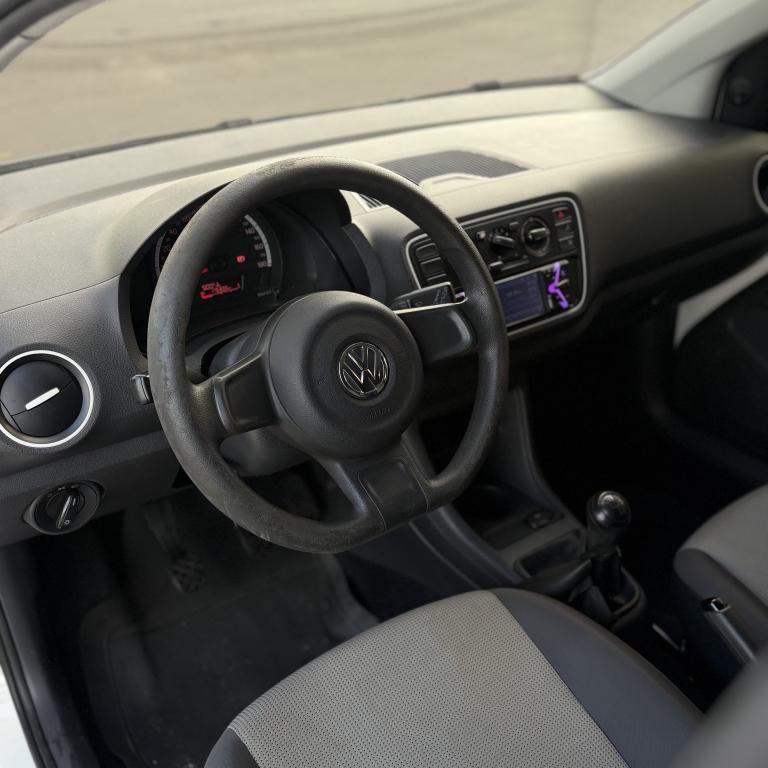 VOLKSWAGEN UP - Foto