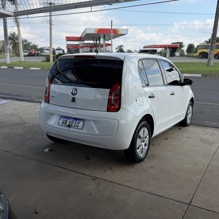 VOLKSWAGEN UP - Foto