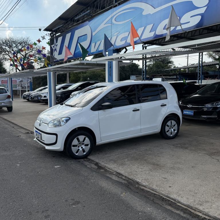 VOLKSWAGEN UP - Foto