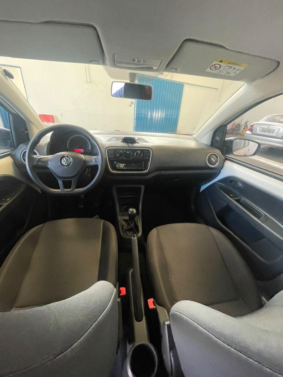 VOLKSWAGEN UP - Foto