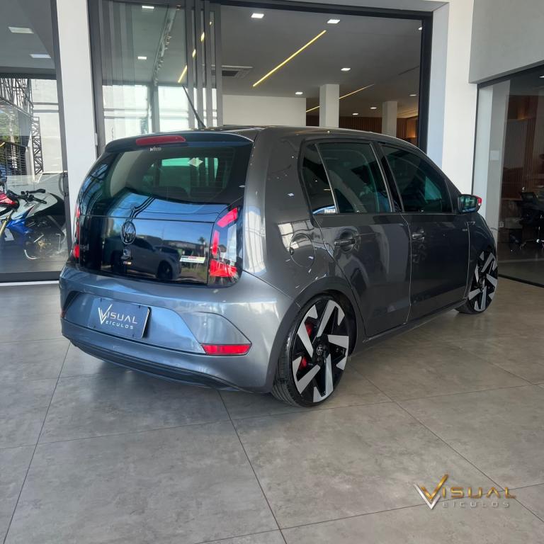 VOLKSWAGEN UP - Foto