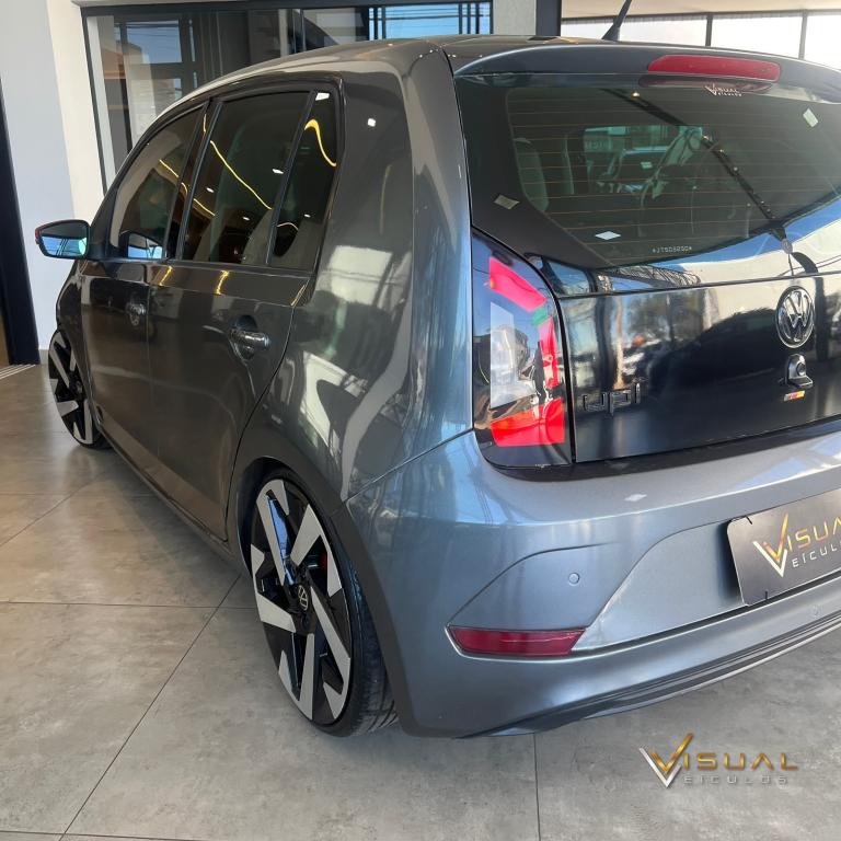 VOLKSWAGEN UP - Foto