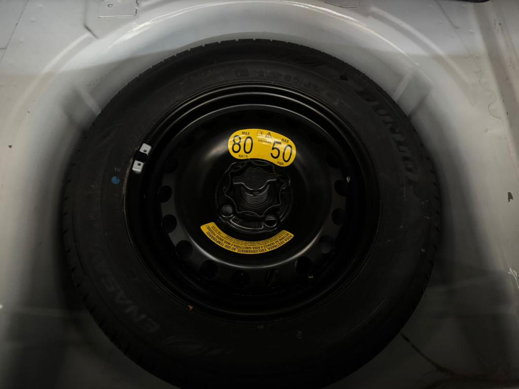 VOLKSWAGEN UP - Foto