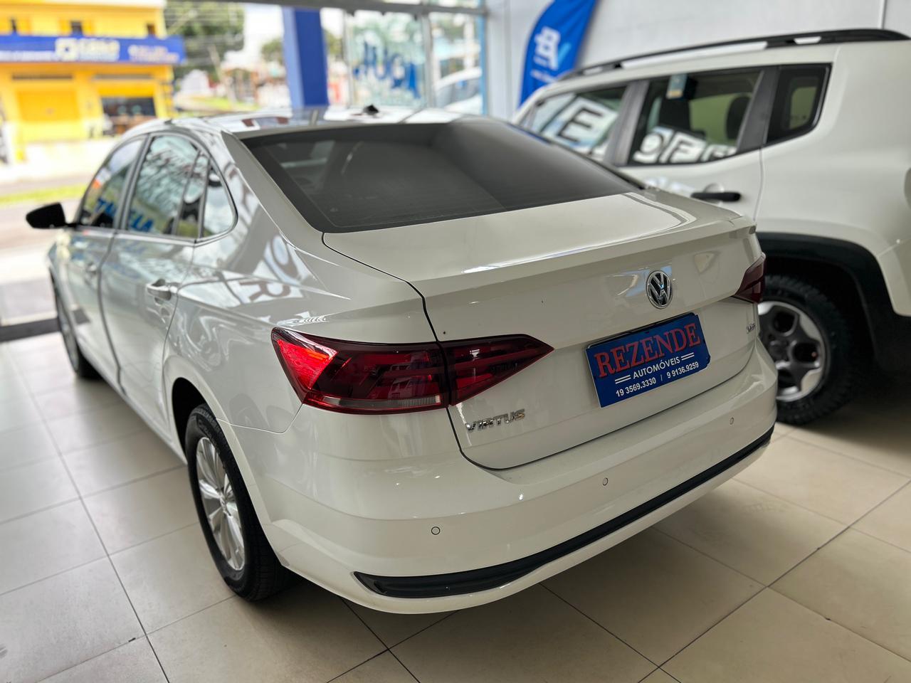 VOLKSWAGEN Virtus - Foto