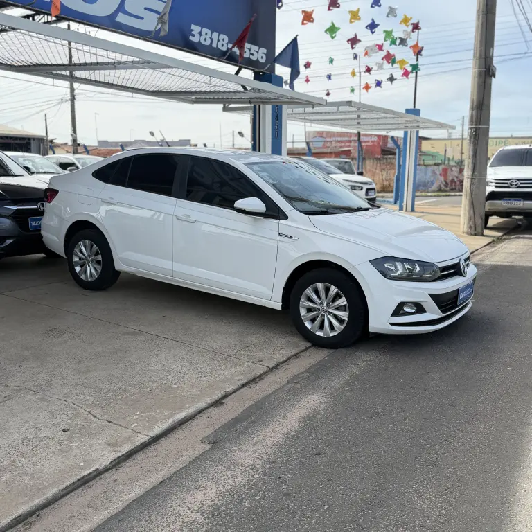 VOLKSWAGEN Virtus - Foto