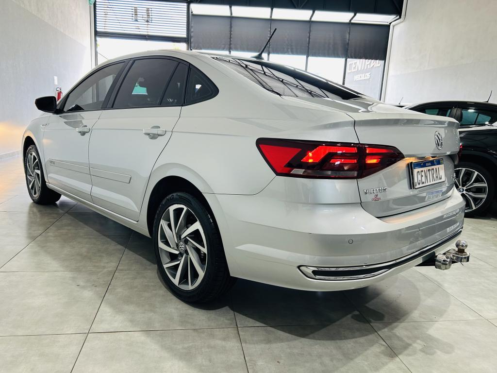VOLKSWAGEN Virtus - Foto