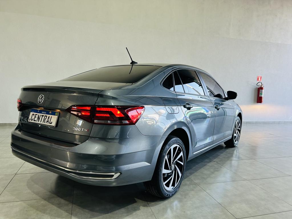 VOLKSWAGEN Virtus - Foto