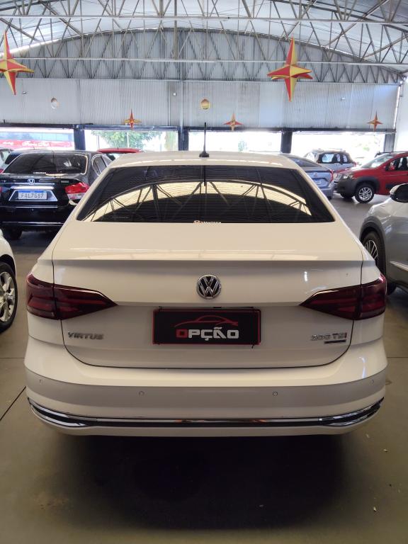 VOLKSWAGEN Virtus - Foto