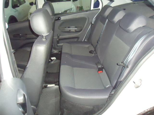 VOLKSWAGEN Voyage - Foto