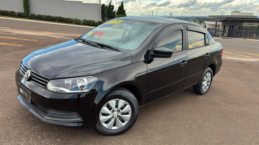 VOLKSWAGEN Voyage - Foto