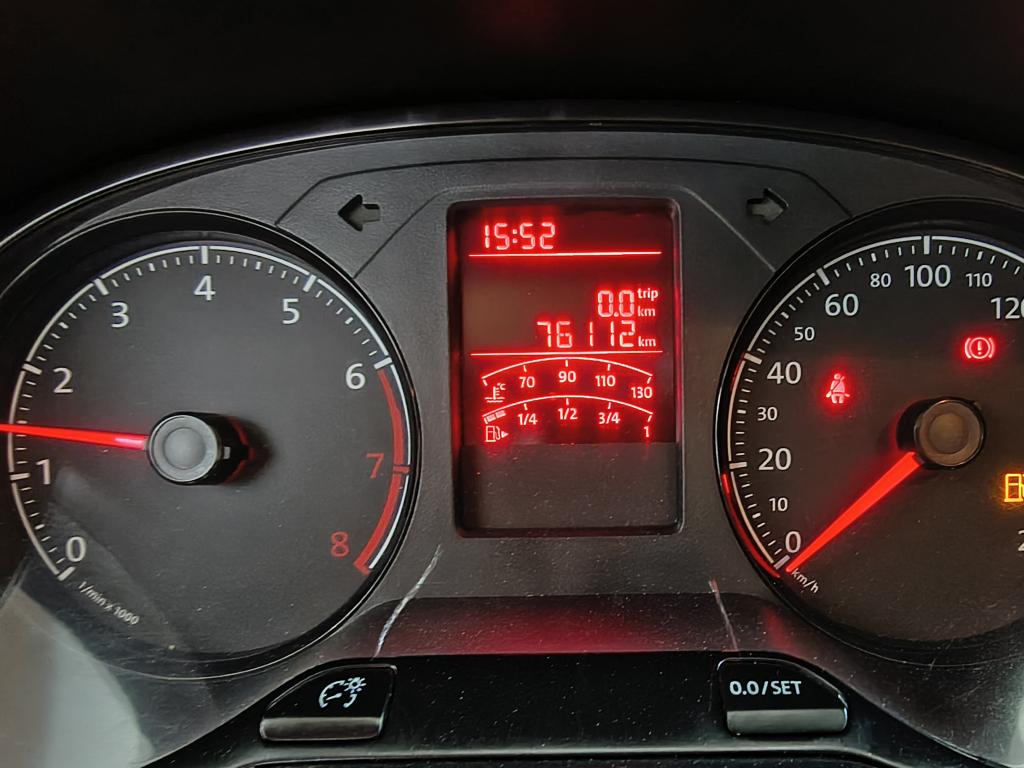 VOLKSWAGEN Voyage - Foto