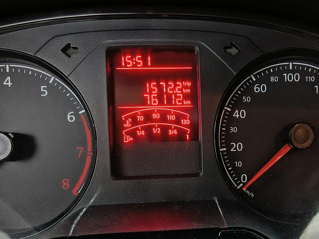 VOLKSWAGEN Voyage - Foto