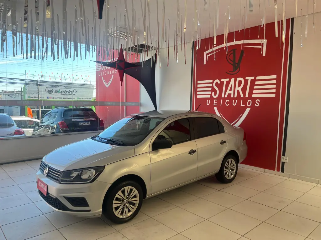 VOLKSWAGEN Voyage - Foto