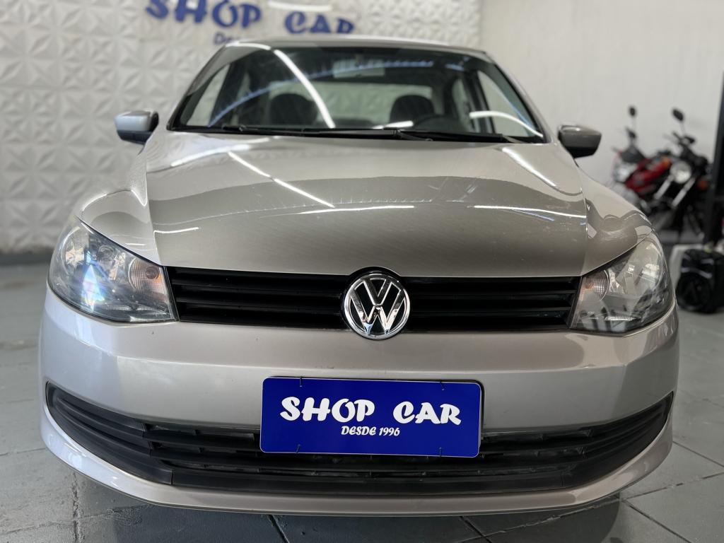 VOLKSWAGEN Voyage - Foto