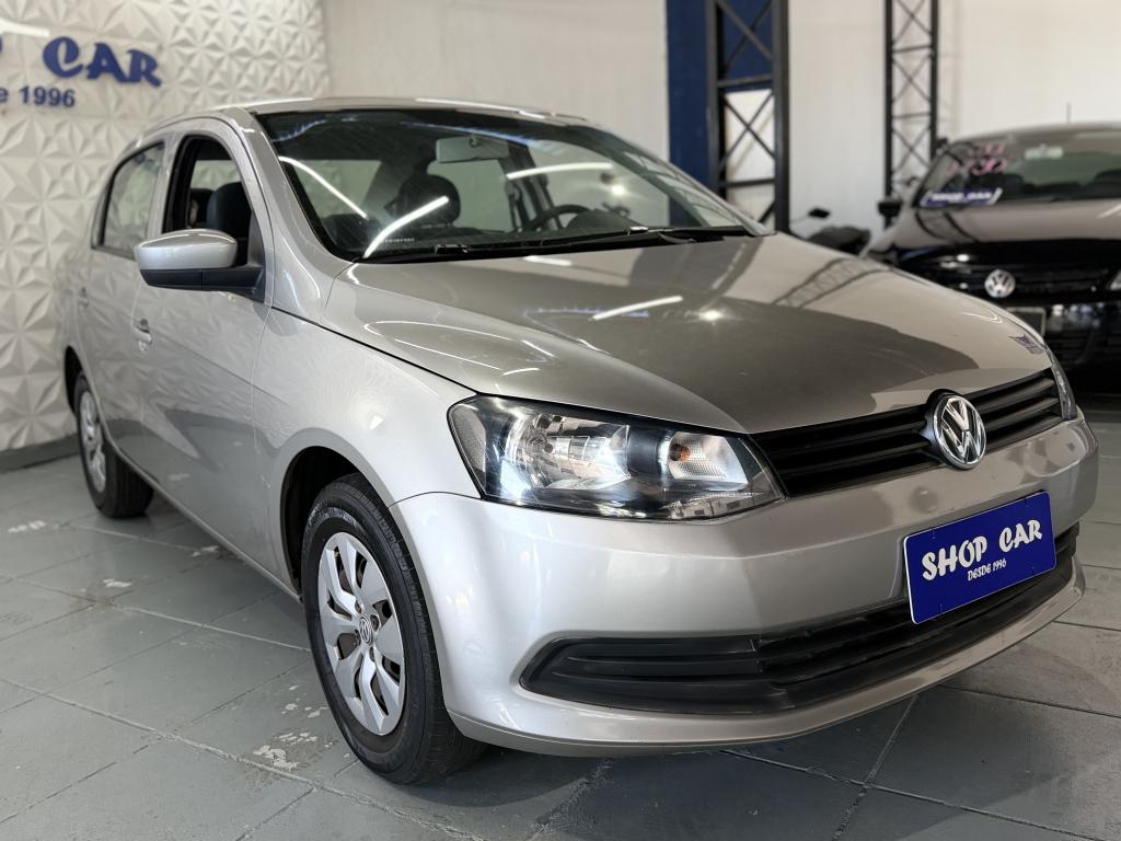 VOLKSWAGEN Voyage - Foto