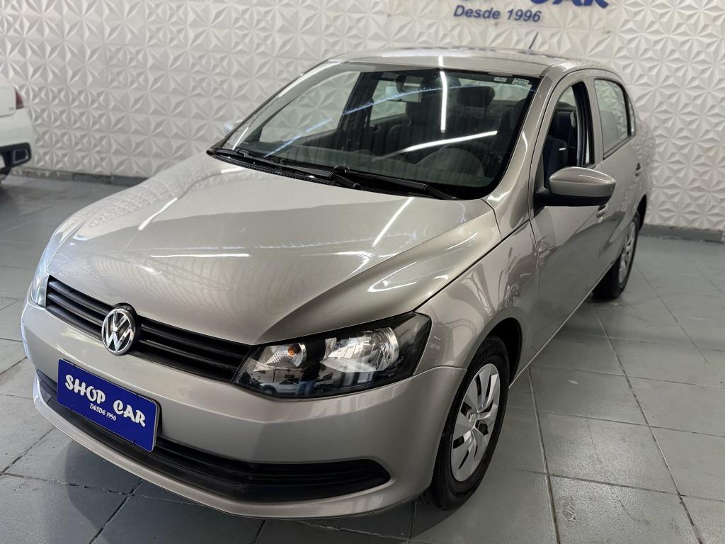 VOLKSWAGEN Voyage - Foto