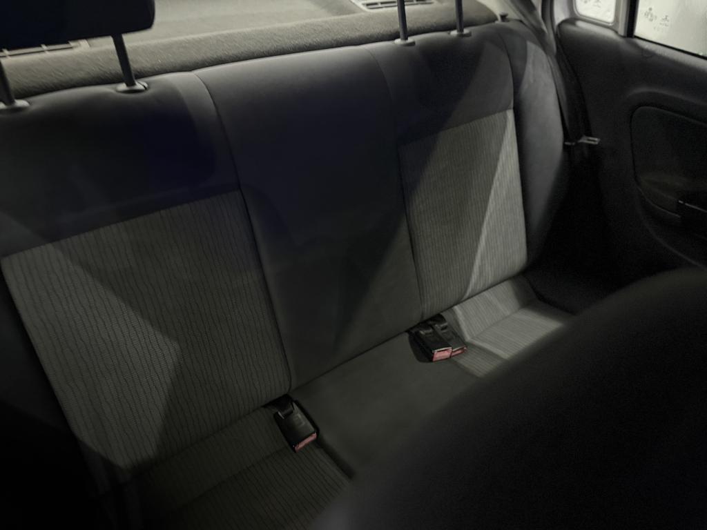 VOLKSWAGEN Voyage - Foto