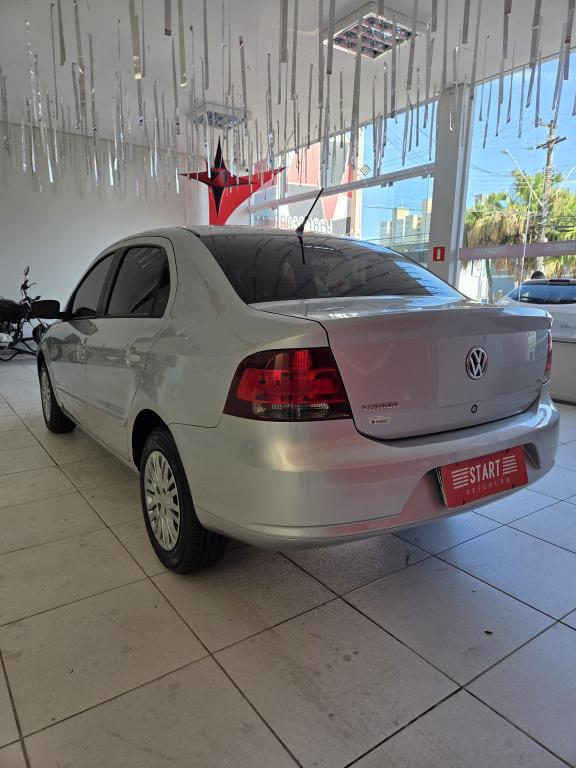 VOLKSWAGEN Voyage - Foto