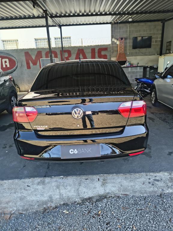 VOLKSWAGEN Voyage - Foto
