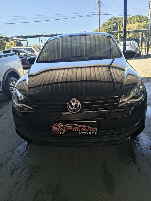 VOLKSWAGEN Voyage - Foto