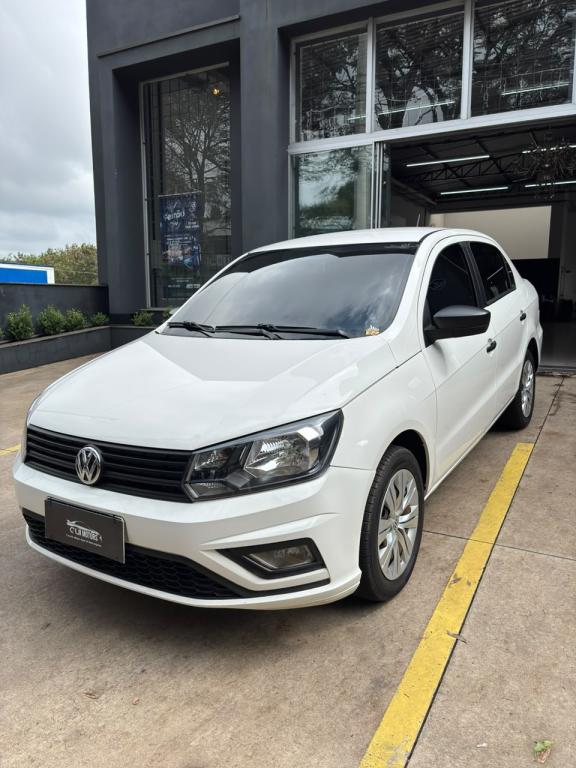 VOLKSWAGEN Voyage - Foto