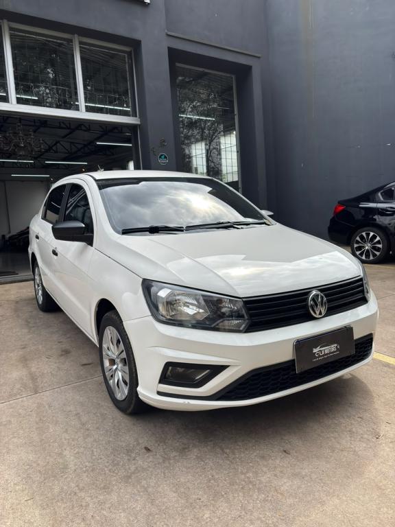 VOLKSWAGEN Voyage - Foto