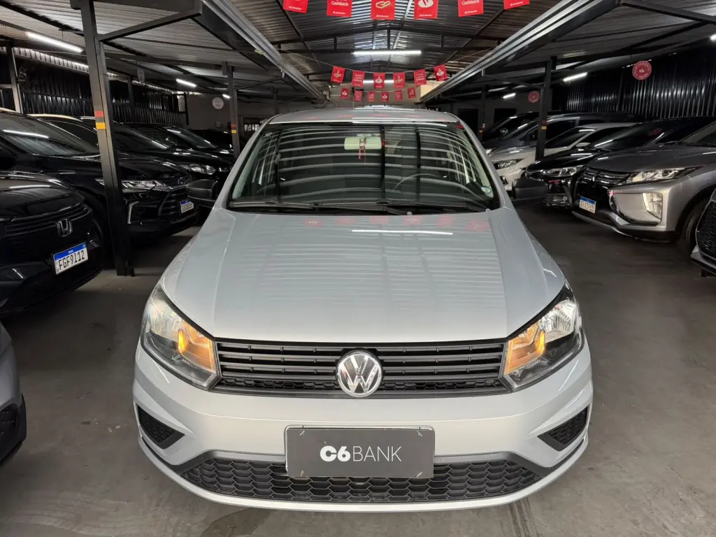 VOLKSWAGEN Voyage - Foto