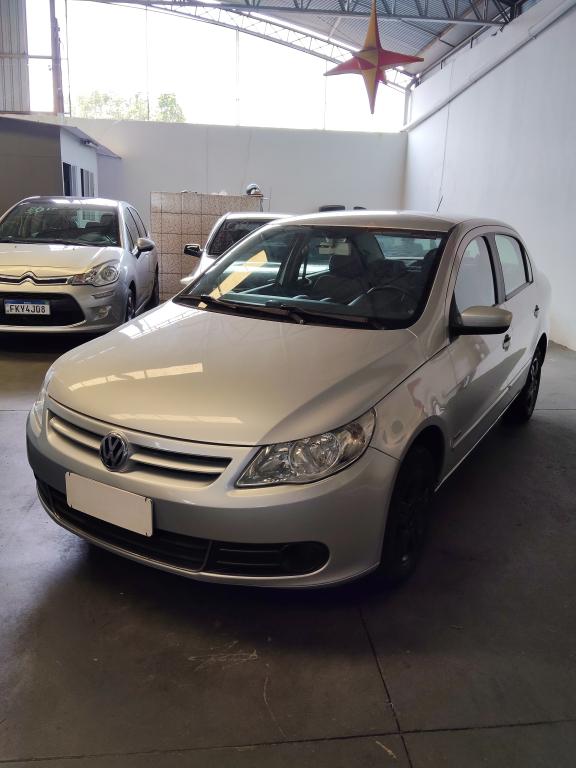 VOLKSWAGEN Voyage - Foto