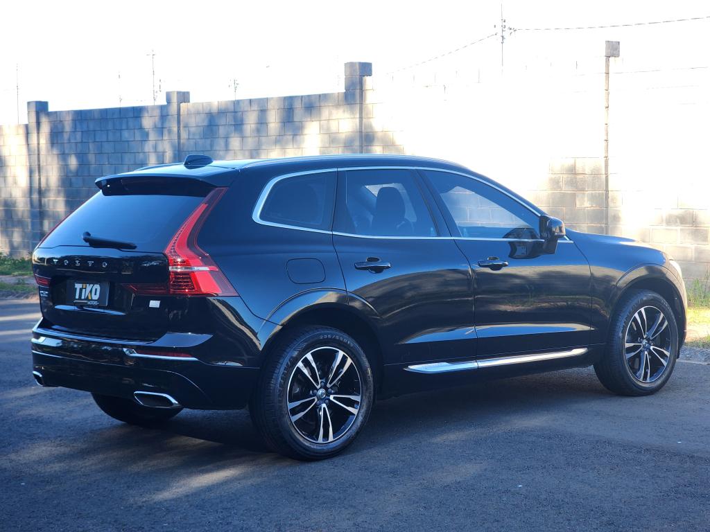VOLVO XC60 - Foto