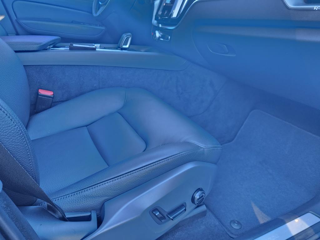 VOLVO XC60 - Foto