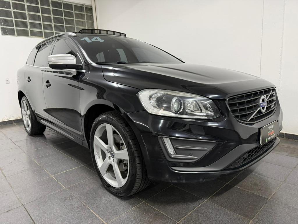 VOLVO XC60 - Foto