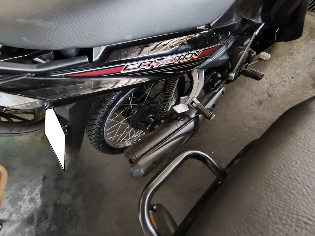 YAMAHA Crypton - Foto