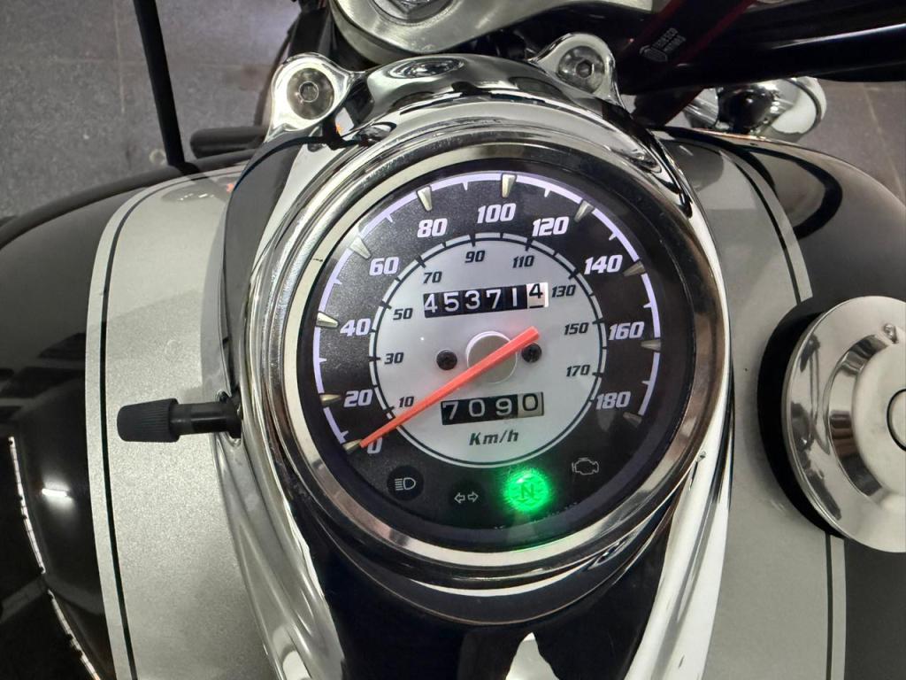 YAMAHA Drag Star - Foto