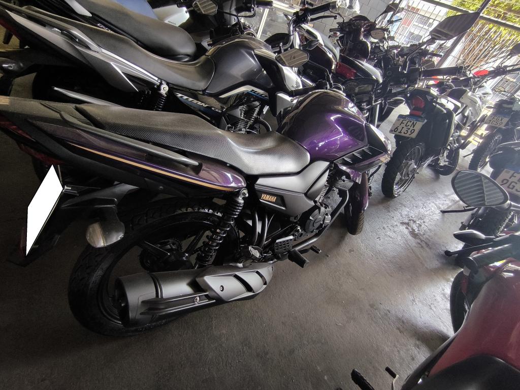 YAMAHA Fazer YS 150 - Foto