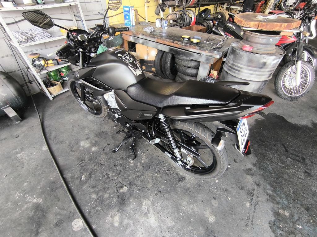 YAMAHA Fazer YS 150 - Foto