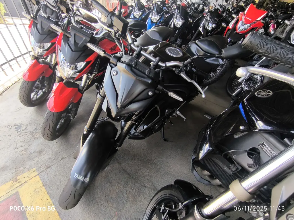 YAMAHA MT-03 300