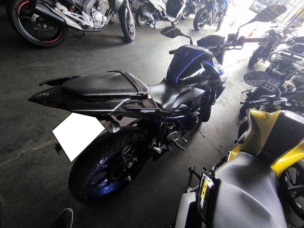 YAMAHA MT-03 300 - Foto