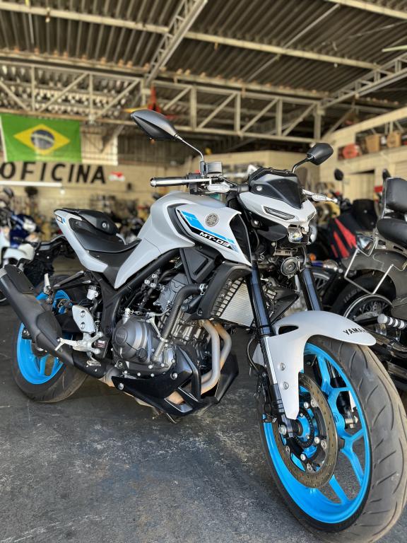 YAMAHA MT-03 300