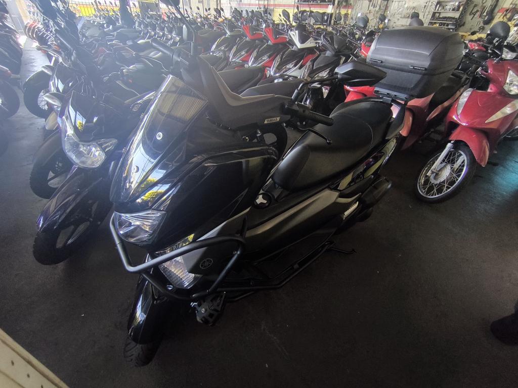 YAMAHA NMax 160