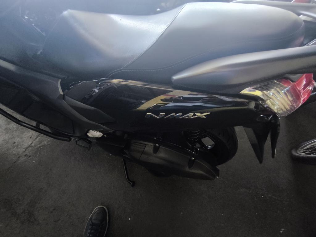 YAMAHA NMax 160 - Foto
