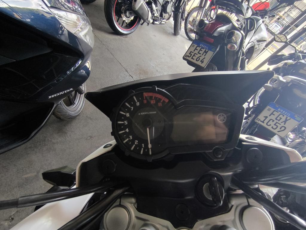 YAMAHA XTZ 150 Crosser - Foto