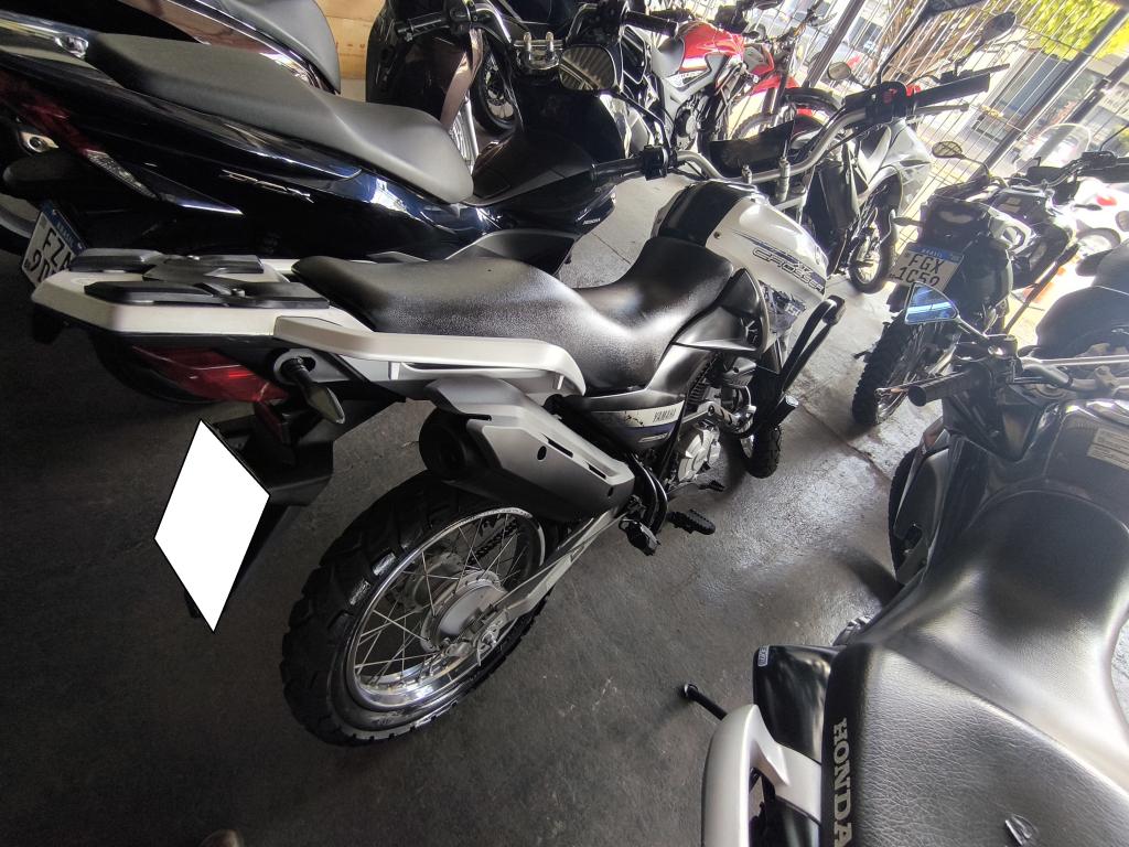 YAMAHA XTZ 150 Crosser - Foto