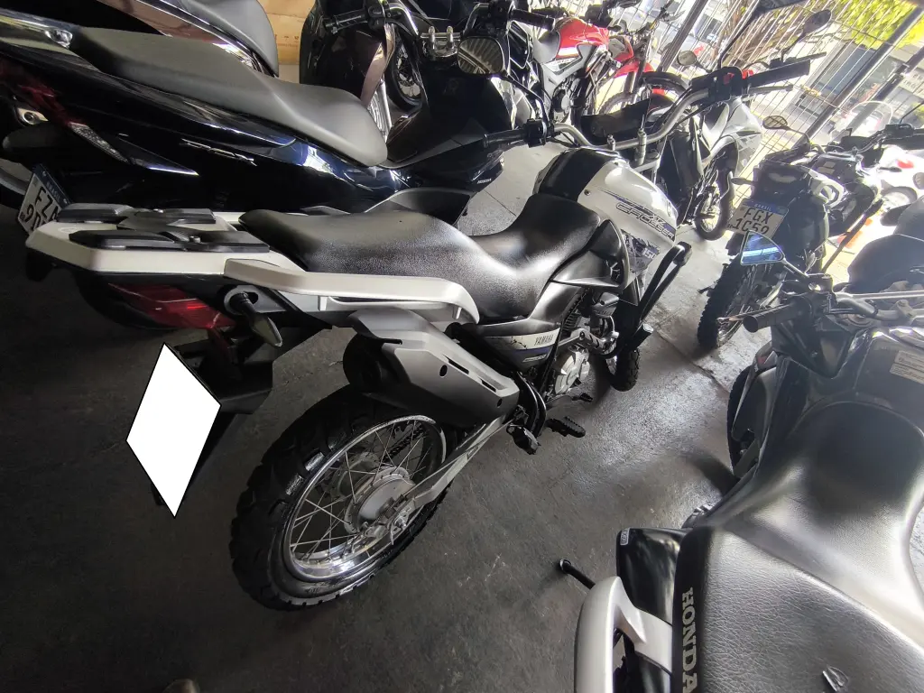 YAMAHA XTZ 150 Crosser - Foto