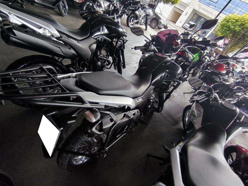 YAMAHA XTZ 250 - Foto