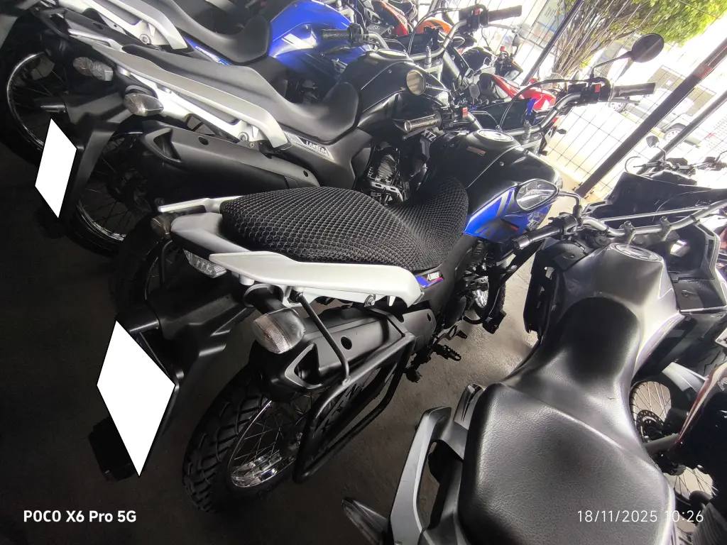 YAMAHA XTZ 250 - Foto
